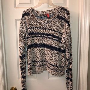 NWOT Chelsea and Violet Sweater